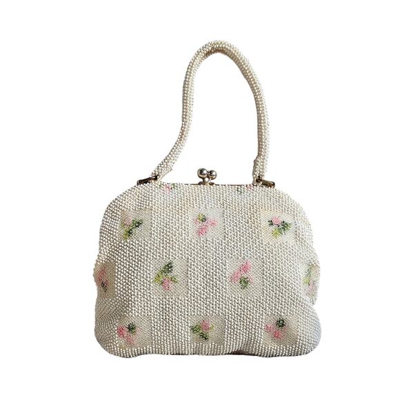 Lumured Handbags - Vintage Lumured Cord Bead Floral Kiss Lock Handbag